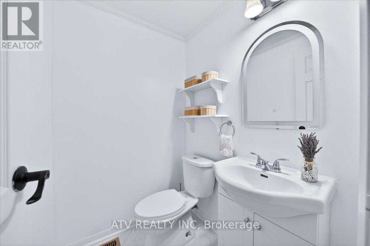 21 - 1485 Gulleden Drive, Mississauga, Ontario  L4X 2T2 - Photo 24 - W13757112