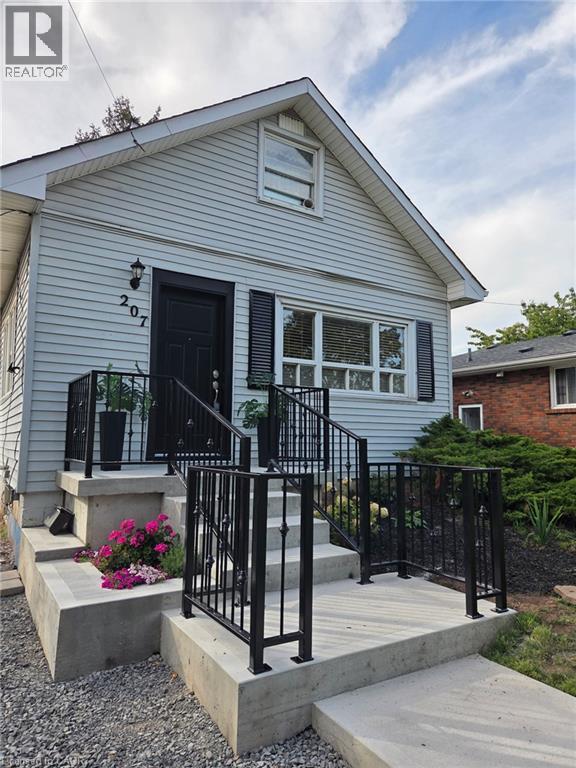 207 Green Road, Stoney Creek, Ontario  L8E 2A4 - Photo 6 - 40849761