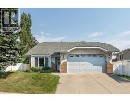 906 7 Street SE, High River, Alberta