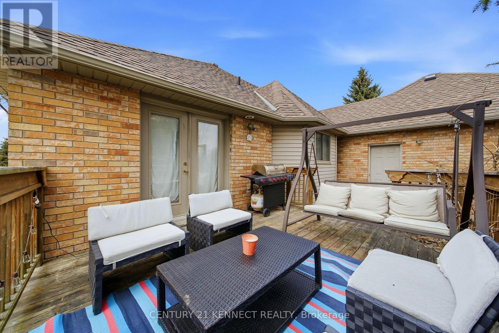 6 Laing Court, Puslinch, Ontario  N0B 2C0 - Photo 4 - X13757106