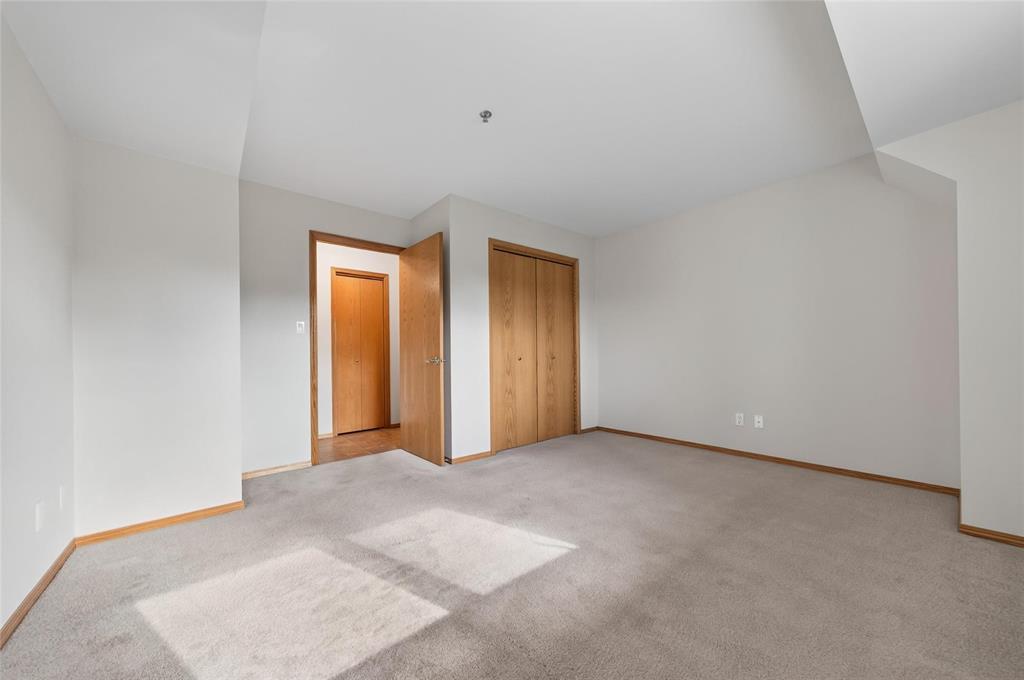 210 388 First Street, Steinbach, Manitoba  R5G 0C7 - Photo 23 - 202622516