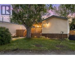 21 Homestead Way SE, High River, Alberta