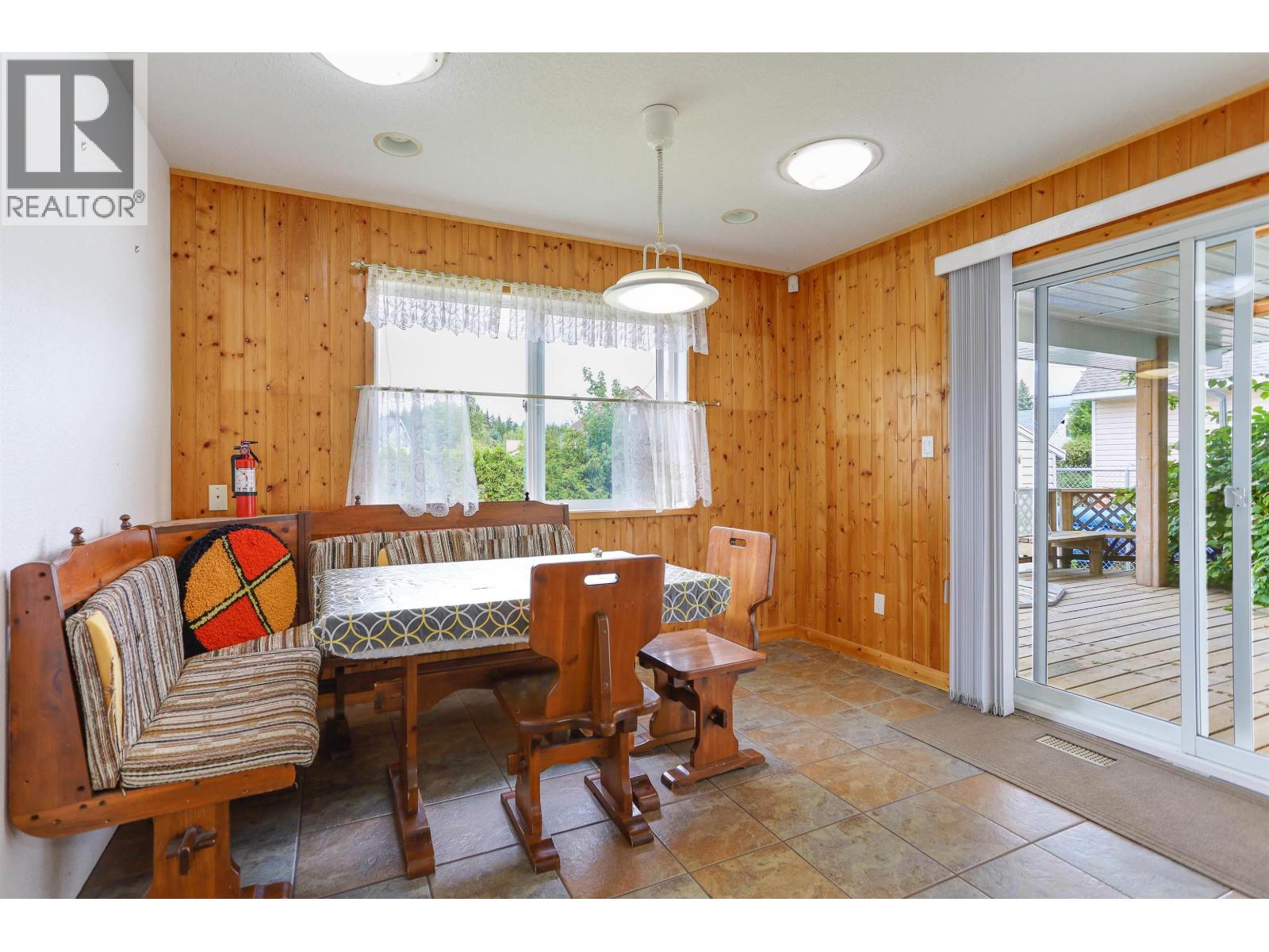 1270 Albatross Avenue, Kitimat, British Columbia  V8C 1P8 - Photo 8 - R3162614