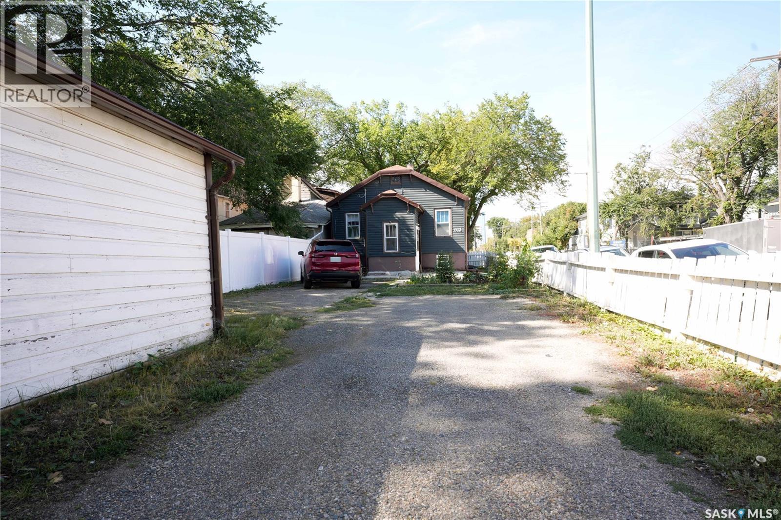 1903 Toronto Street, Regina, Saskatchewan  S4P 1M9 - Photo 15 - SK047721