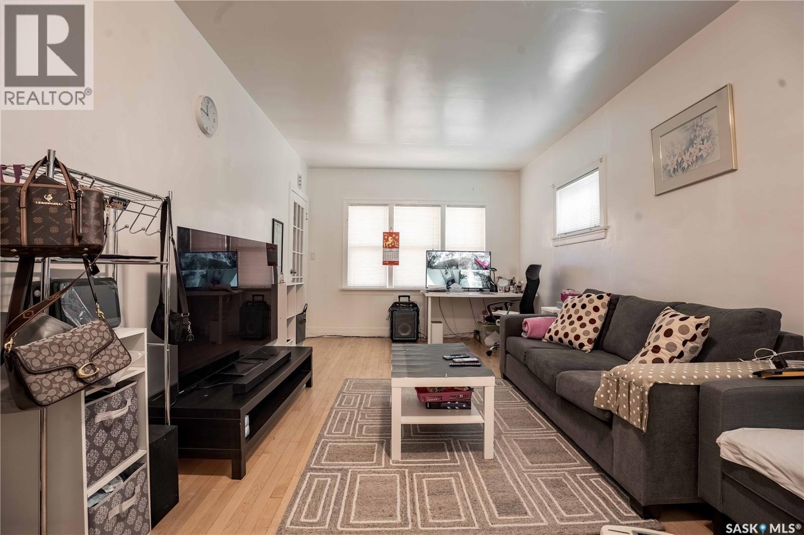 1903 Toronto Street, Regina, Saskatchewan  S4P 1M9 - Photo 2 - SK047721