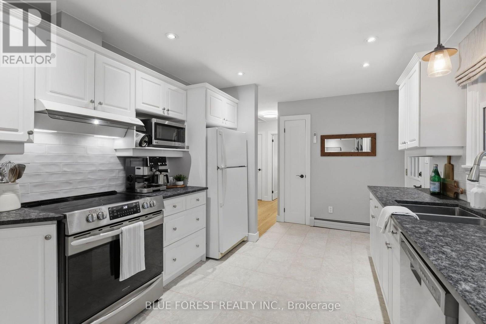 111 Arthur Street, Middlesex Centre, Ontario  N0L 1R0 - Photo 10 - X13757206