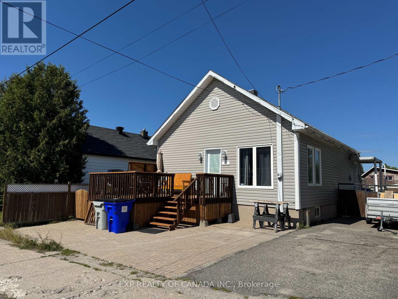 66 KENT AVENUE, Timmins, Ontario