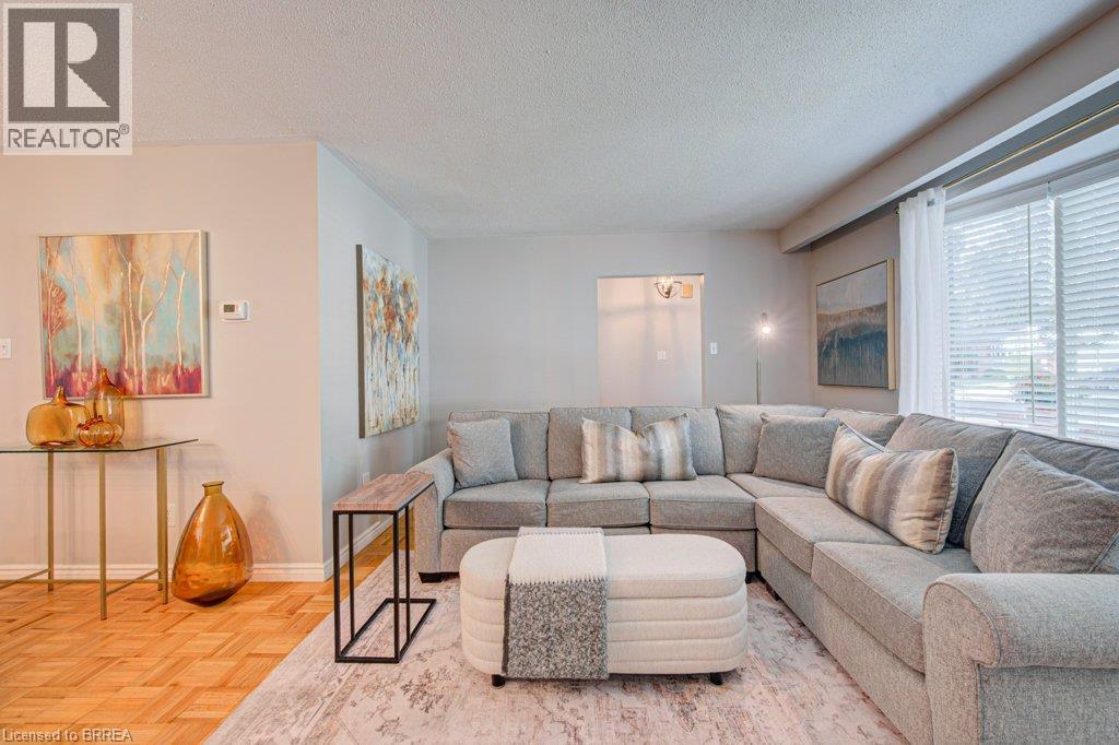 3158 Palmer Drive, Burlington, Ontario  L7M 1L4 - Photo 8 - 40860087