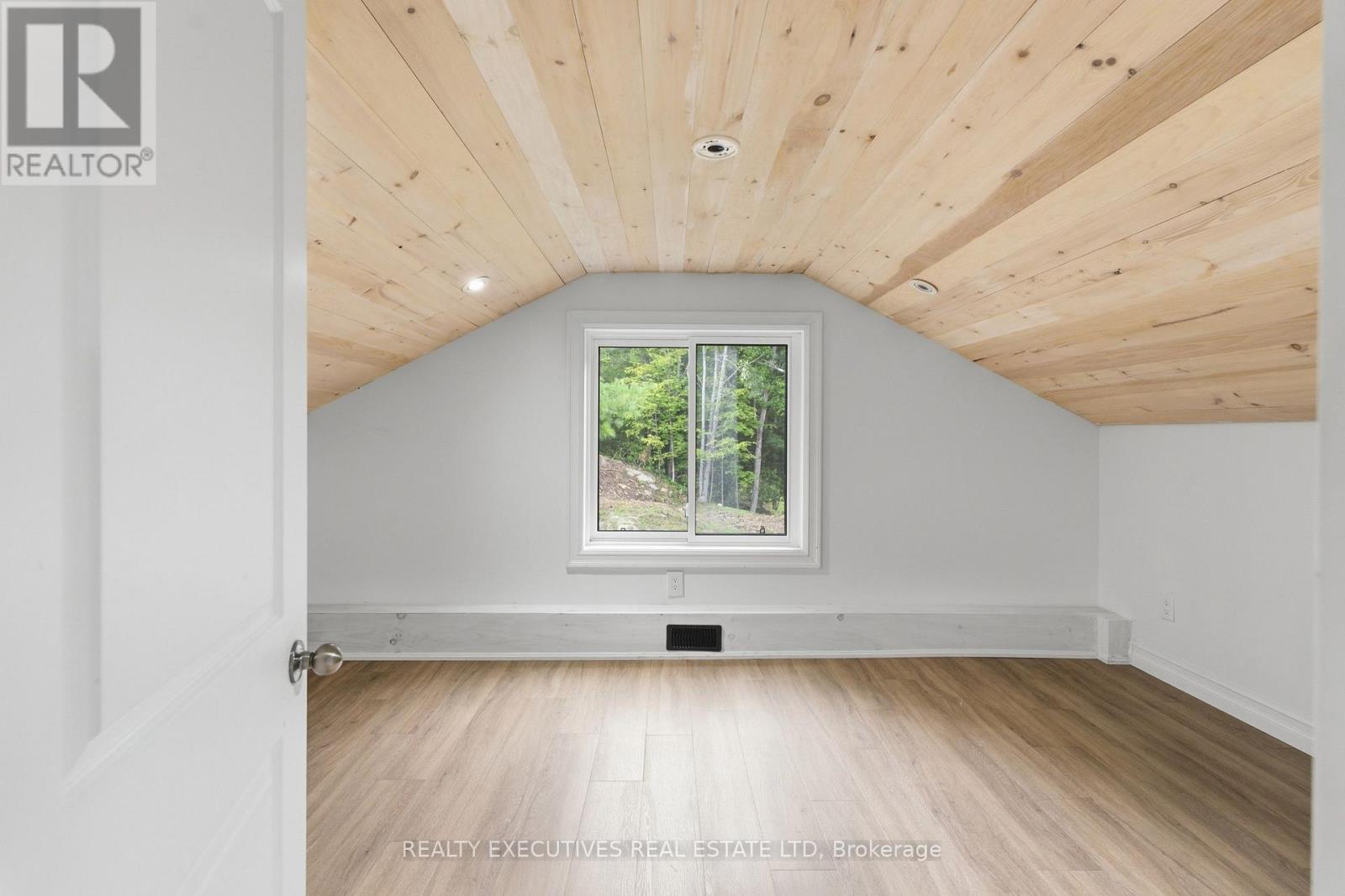 1014a Brewer Road, Frontenac, Ontario  K0H 2P0 - Photo 23 - X13757268