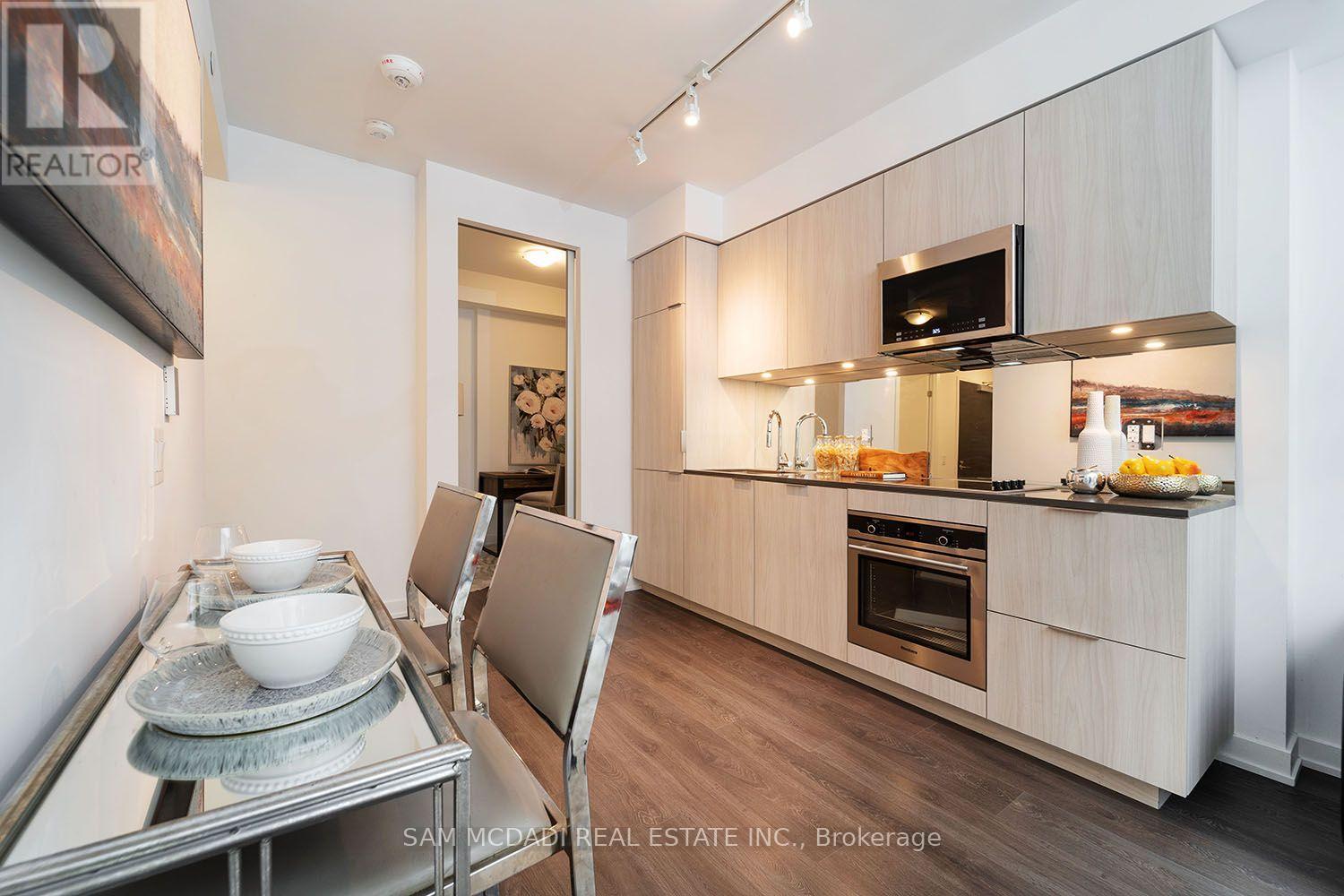 301 - 609 Avenue Road, Toronto, Ontario  M4V 2K3 - Photo 11 - C13757166