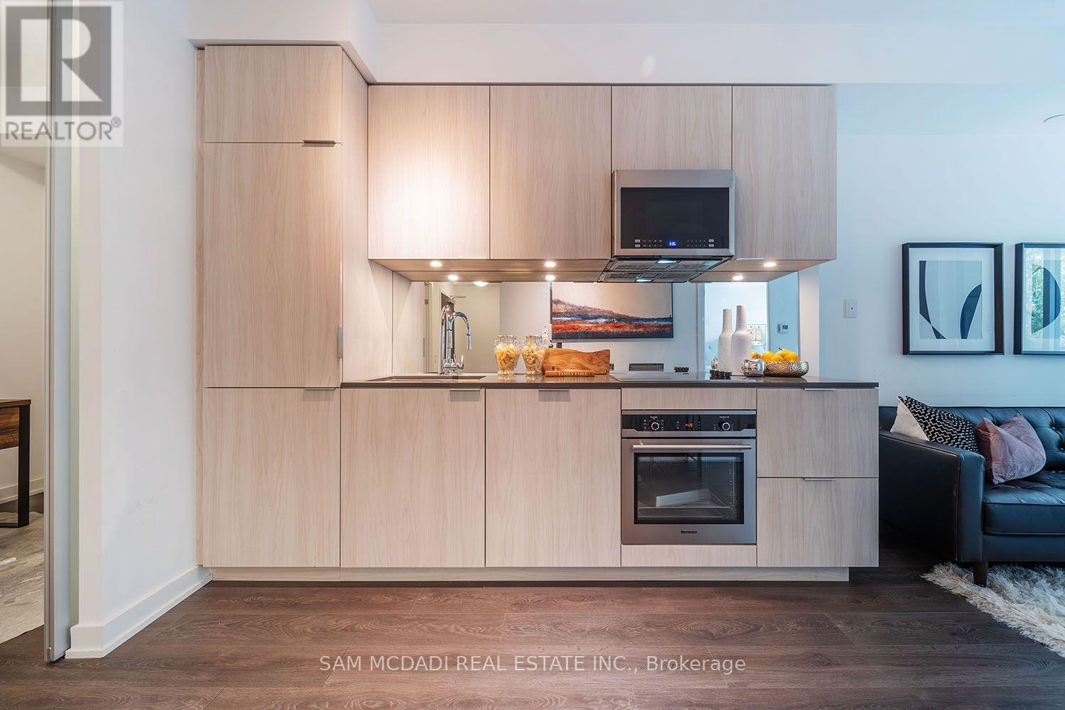301 - 609 Avenue Road, Toronto, Ontario  M4V 2K3 - Photo 12 - C13757166
