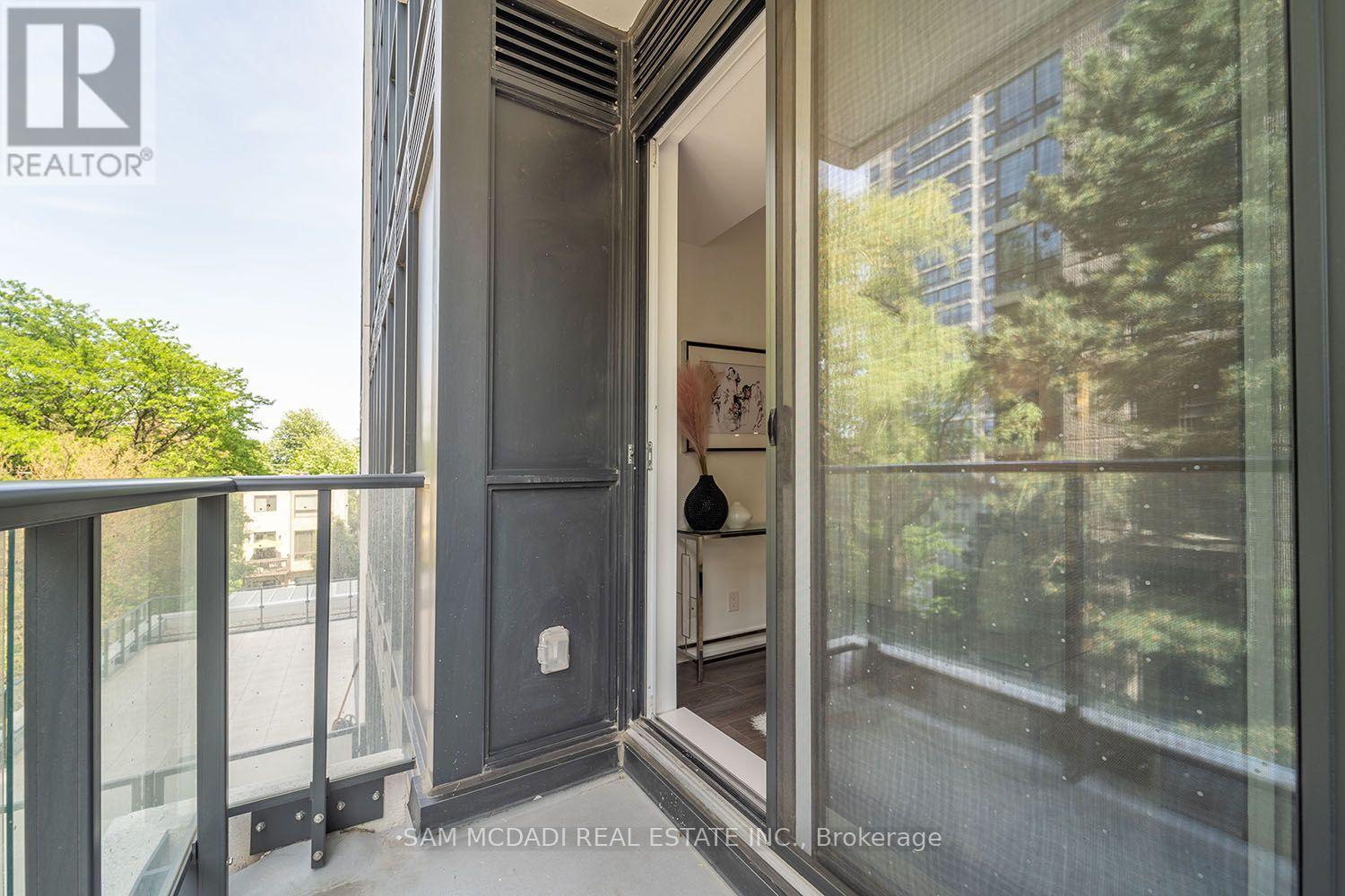 301 - 609 Avenue Road, Toronto, Ontario  M4V 2K3 - Photo 22 - C13757166
