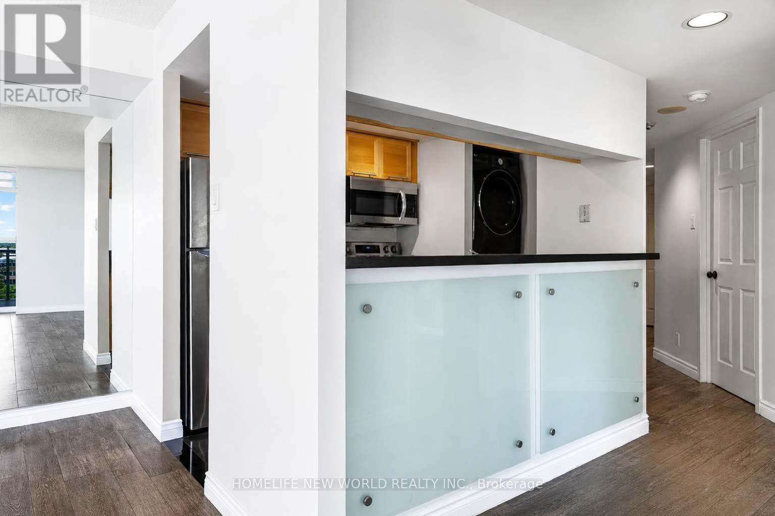 1602 - 77 Harbour Square, Toronto (Waterfront Communities), Ontario  M5J 2S2 - Photo 18 - C13757208