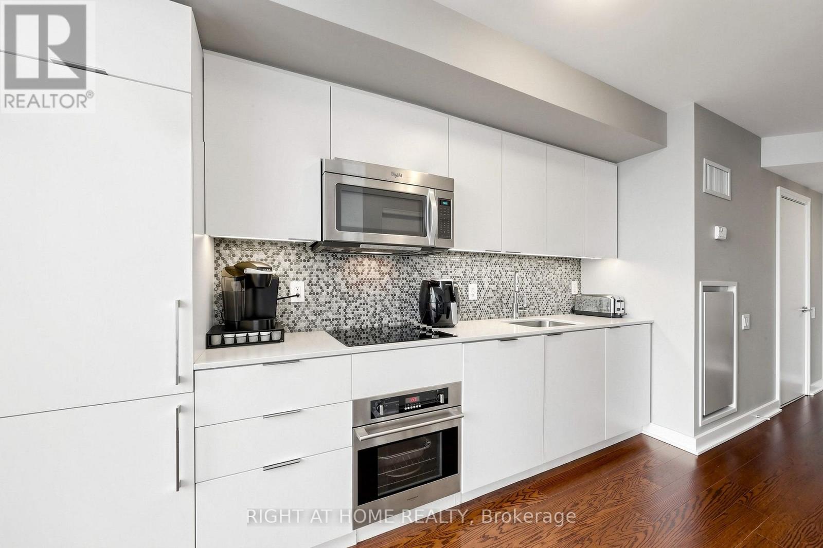 510 - 5 Hanna Avenue, Toronto, Ontario  M6K 0B3 - Photo 13 - C13757224