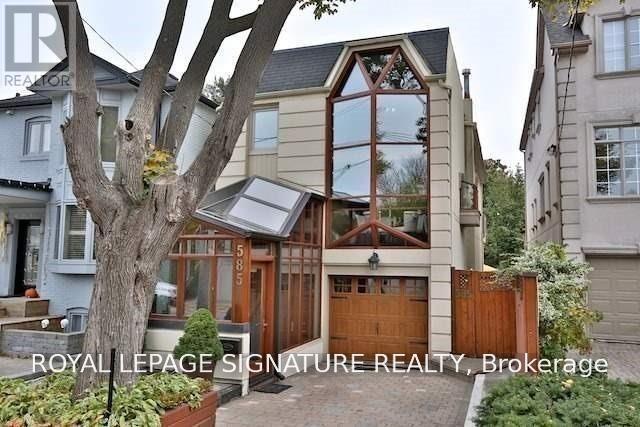 585 BALLIOL STREET, Toronto, Ontario