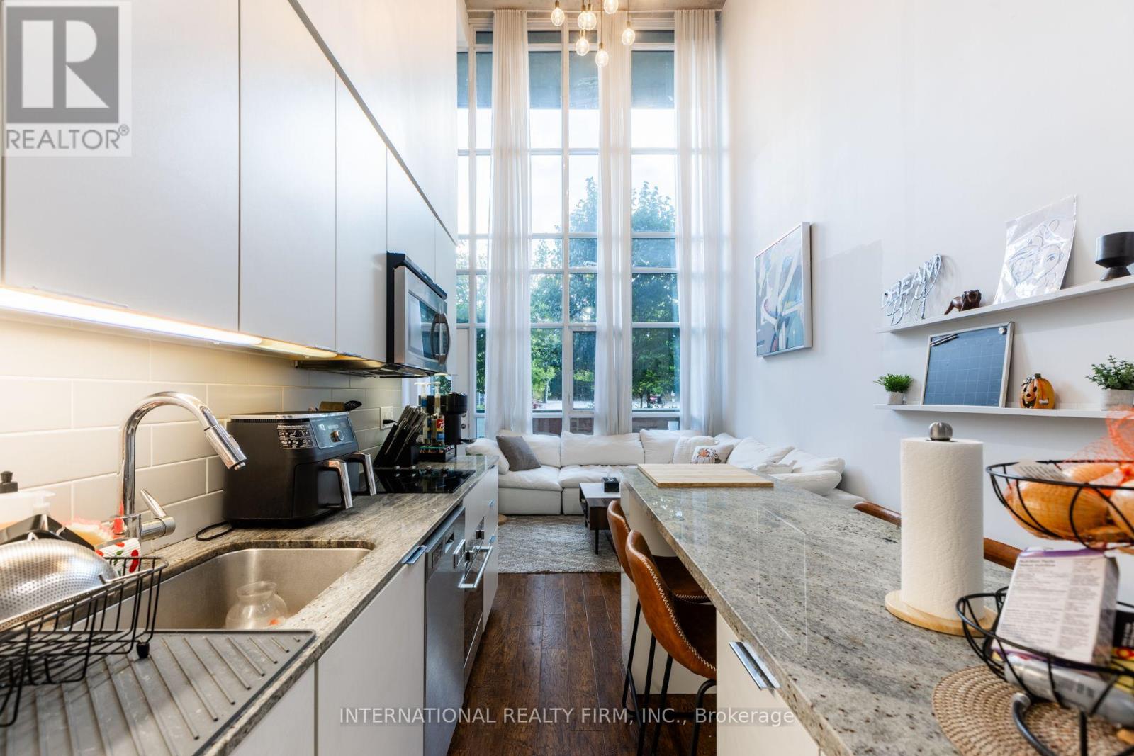 110 - 5 Hanna Avenue, Toronto, Ontario  M6K 0B3 - Photo 4 - C13757282