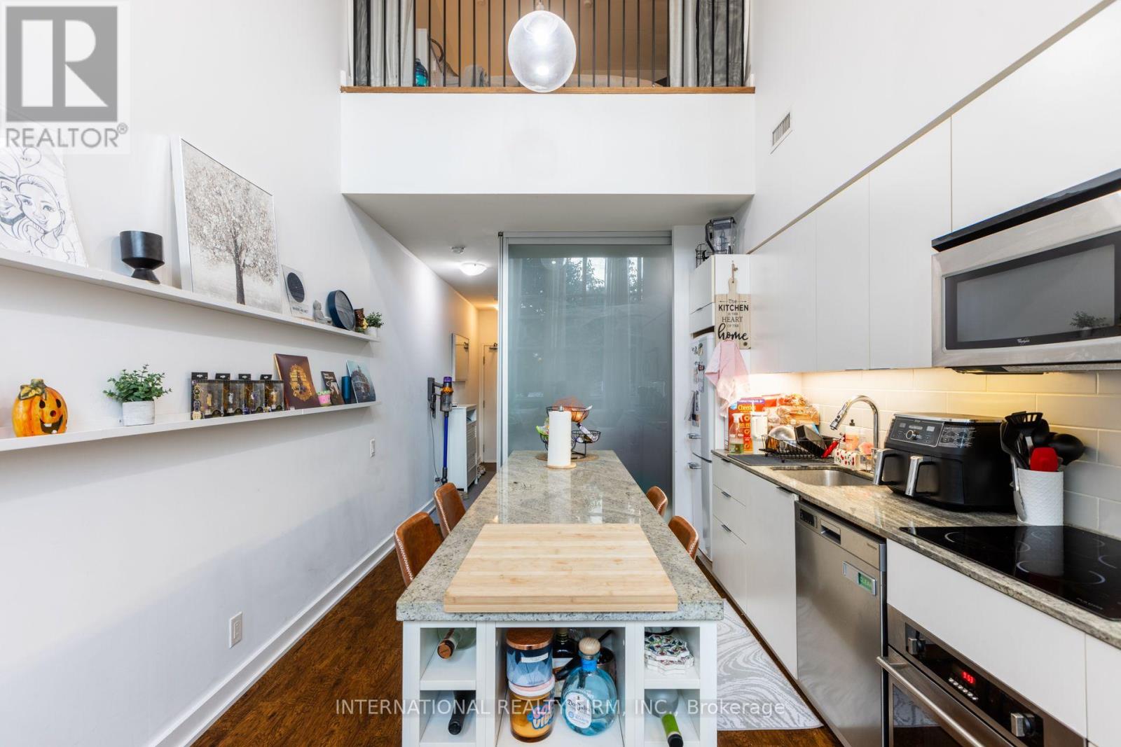 110 - 5 Hanna Avenue, Toronto, Ontario  M6K 0B3 - Photo 8 - C13757282