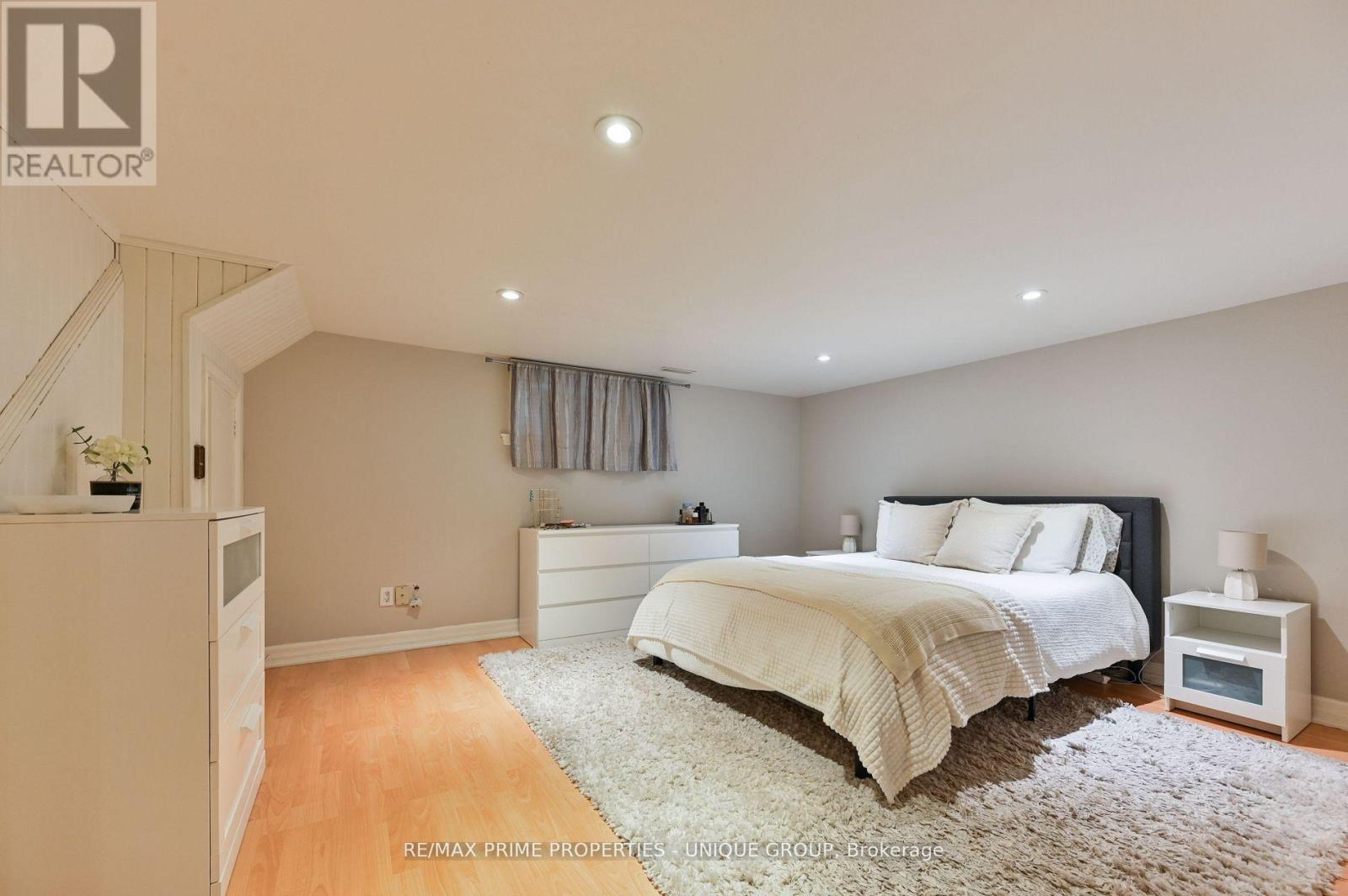 16 Eastwood Avenue, Toronto, Ontario  M1N 3G9 - Photo 29 - E13757254