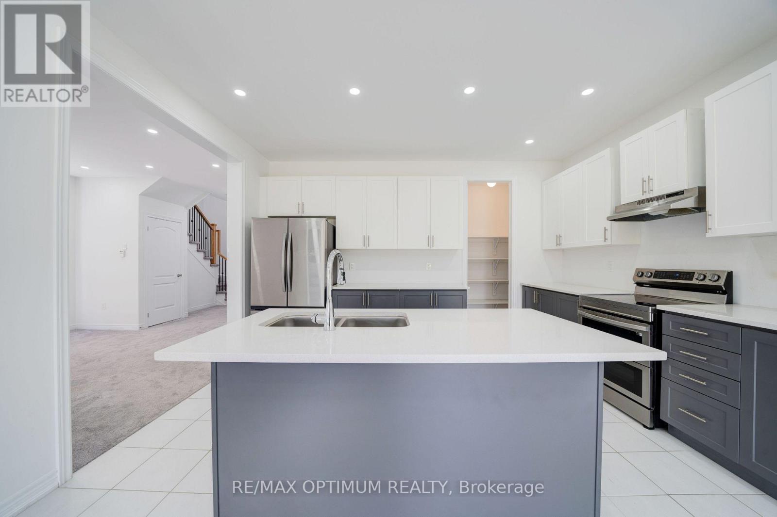 2073 Chris Mason Street, Oshawa, Ontario  L1L 0S5 - Photo 12 - E13757258