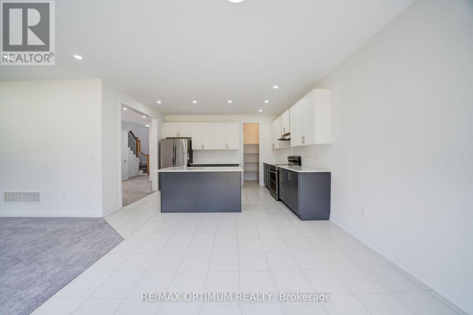 2073 Chris Mason Street, Oshawa, Ontario  L1L 0S5 - Photo 15 - E13757258