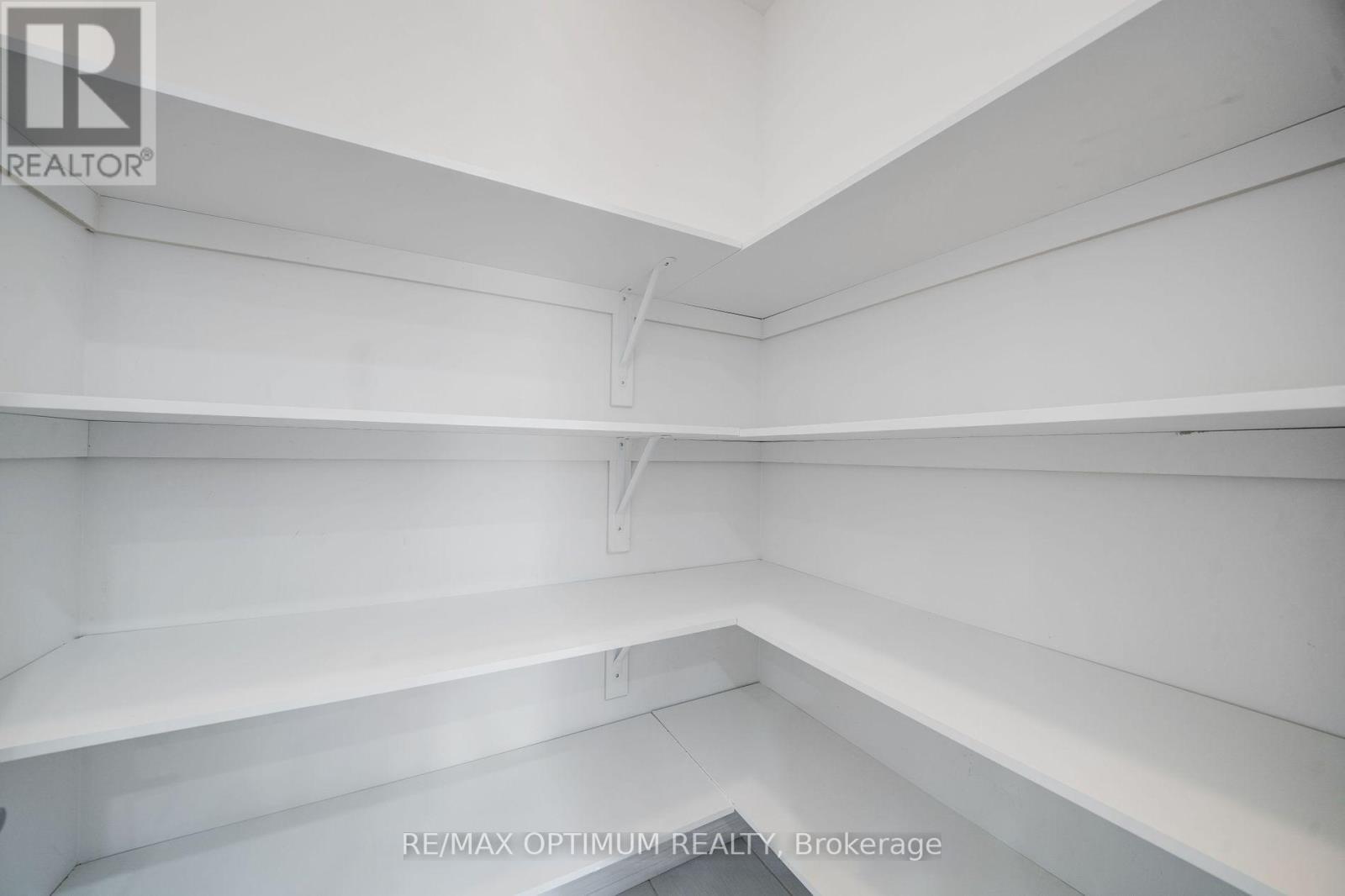 2073 Chris Mason Street, Oshawa, Ontario  L1L 0S5 - Photo 16 - E13757258