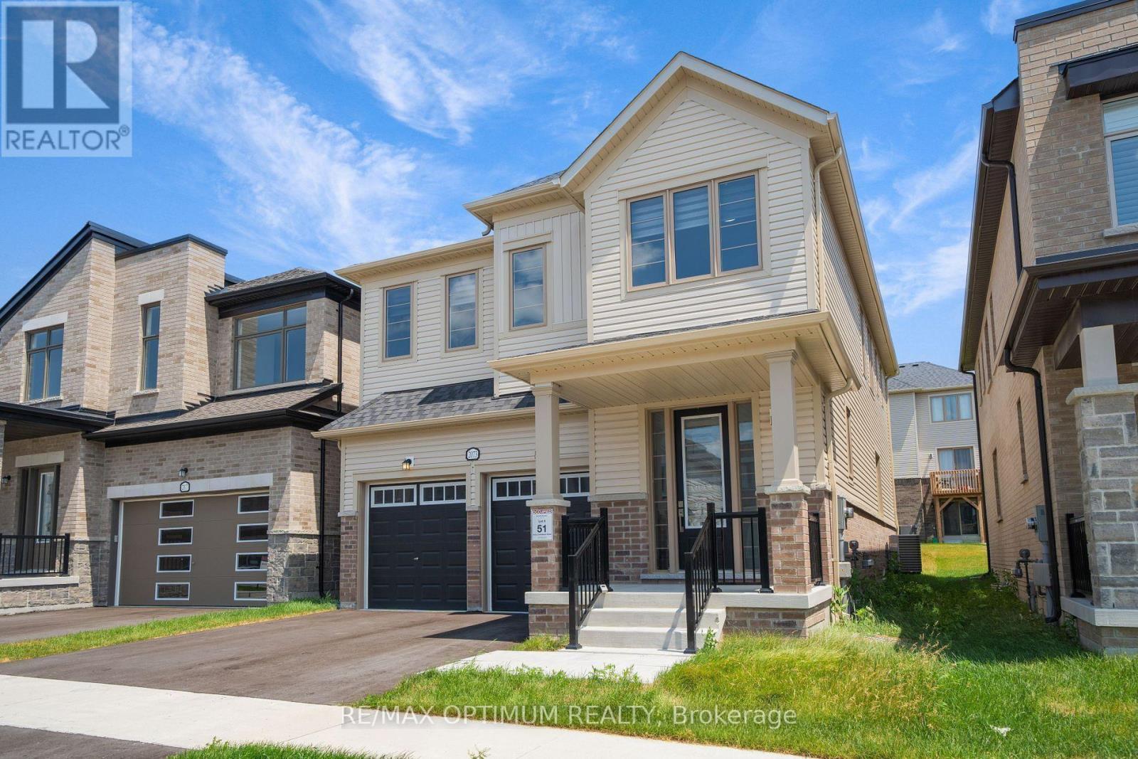 2073 Chris Mason Street, Oshawa, Ontario  L1L 0S5 - Photo 2 - E13757258