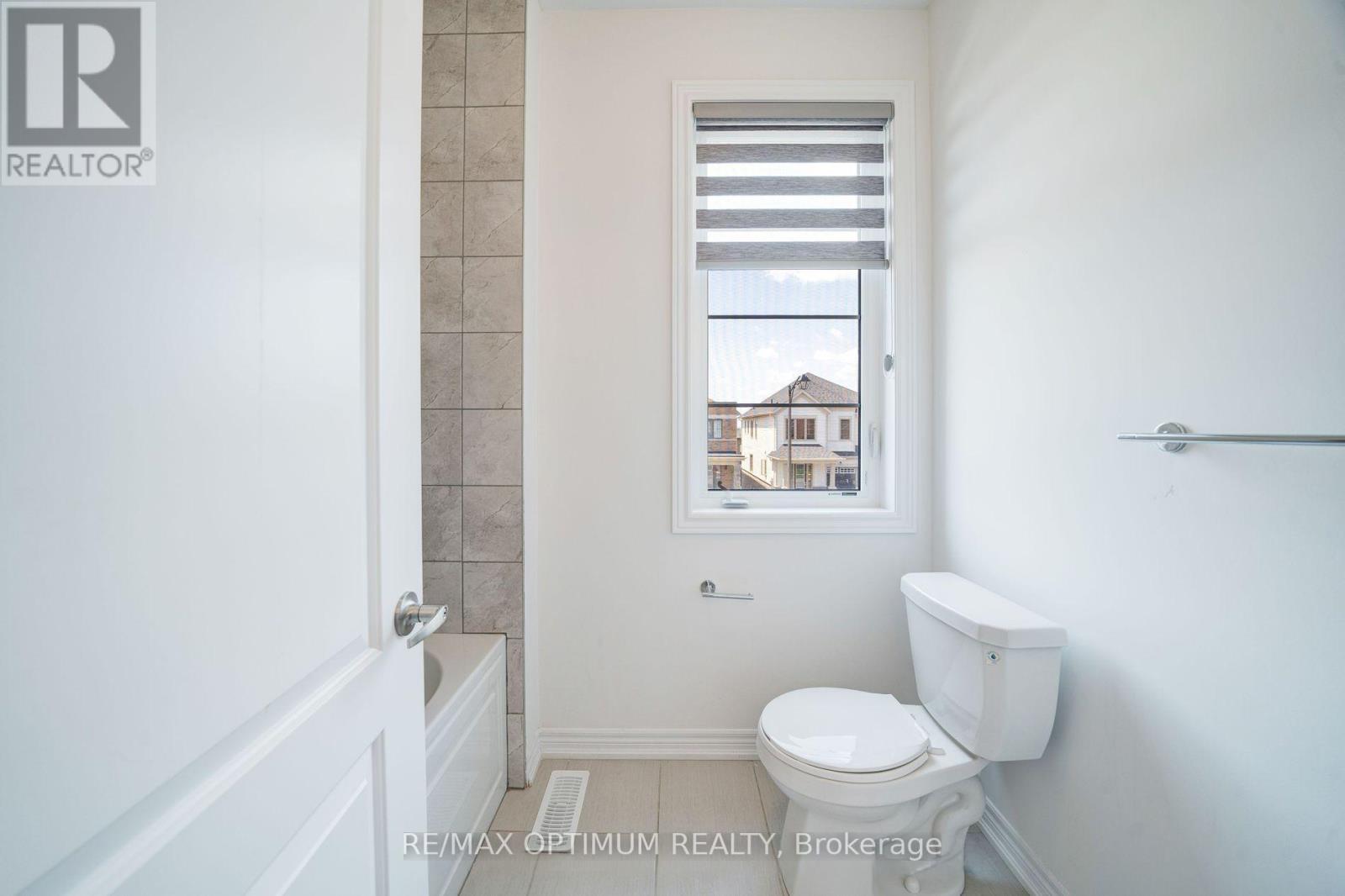 2073 Chris Mason Street, Oshawa, Ontario  L1L 0S5 - Photo 35 - E13757258