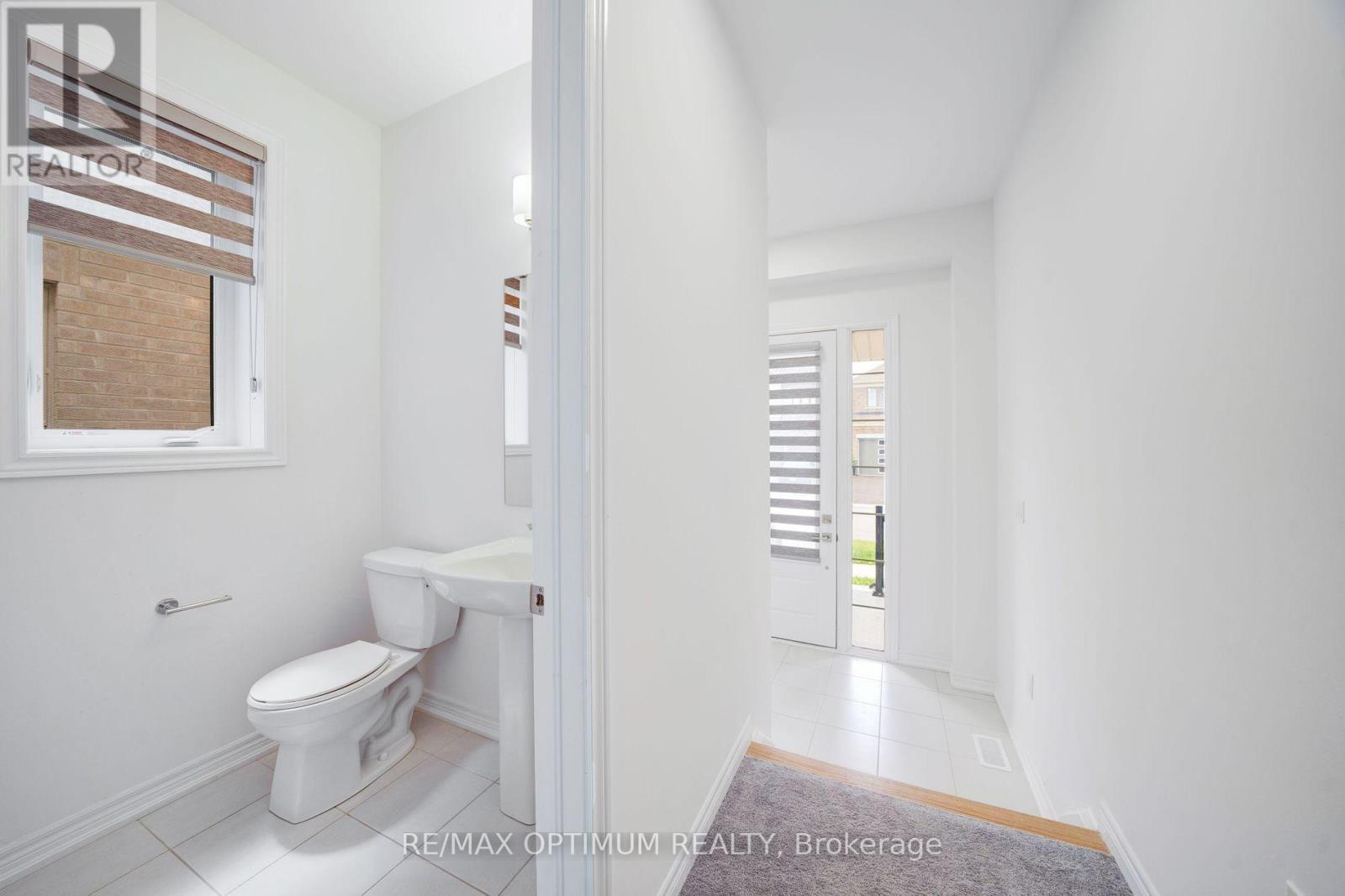 2073 Chris Mason Street, Oshawa, Ontario  L1L 0S5 - Photo 5 - E13757258