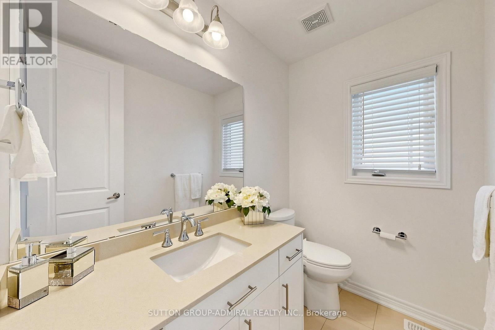 545 Clifford Perry Place, Newmarket, Ontario  L3X 0J1 - Photo 17 - N13757196