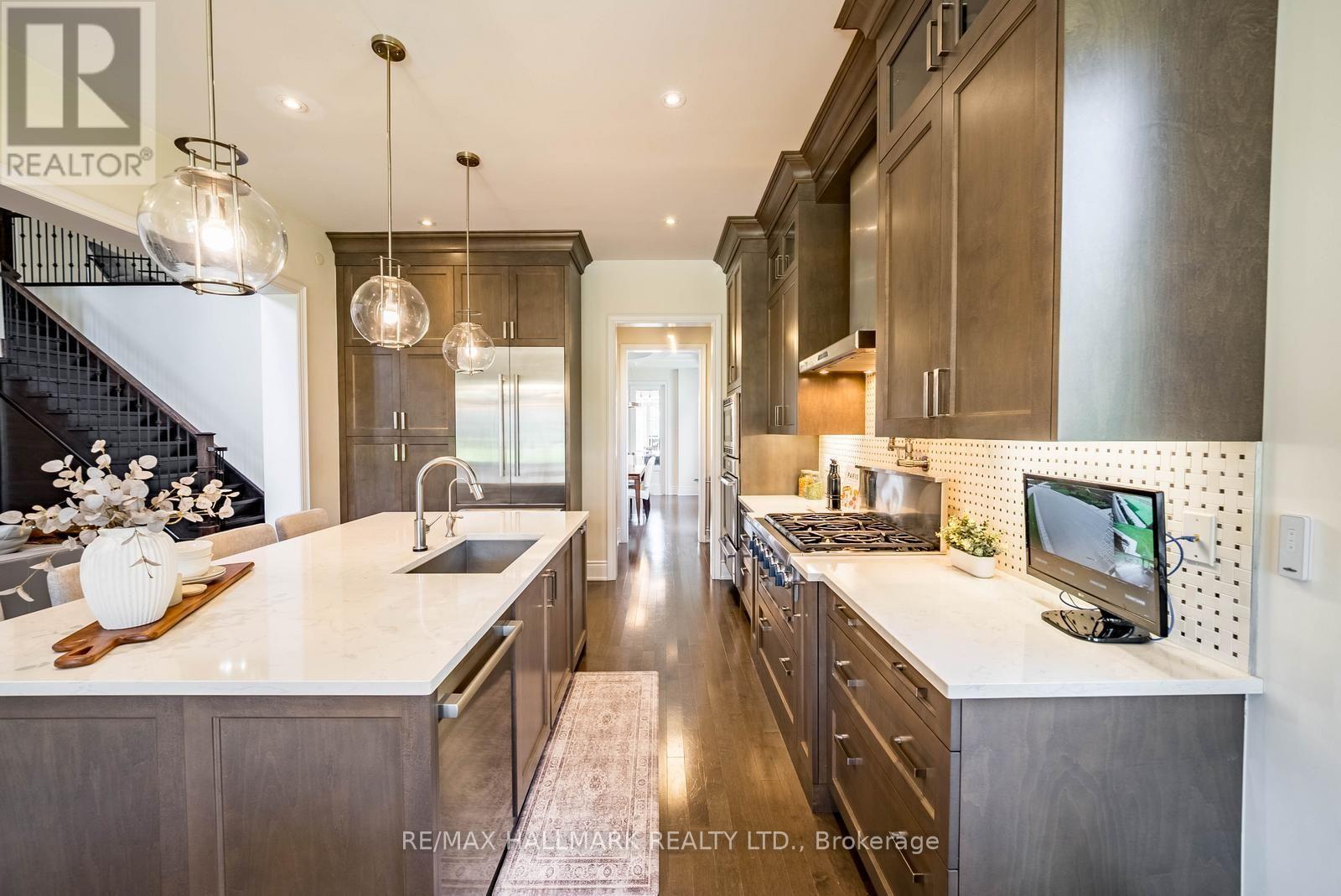 8 Kingstree Court, Whitchurch-Stouffville, Ontario  L4A 0G9 - Photo 19 - N13757200