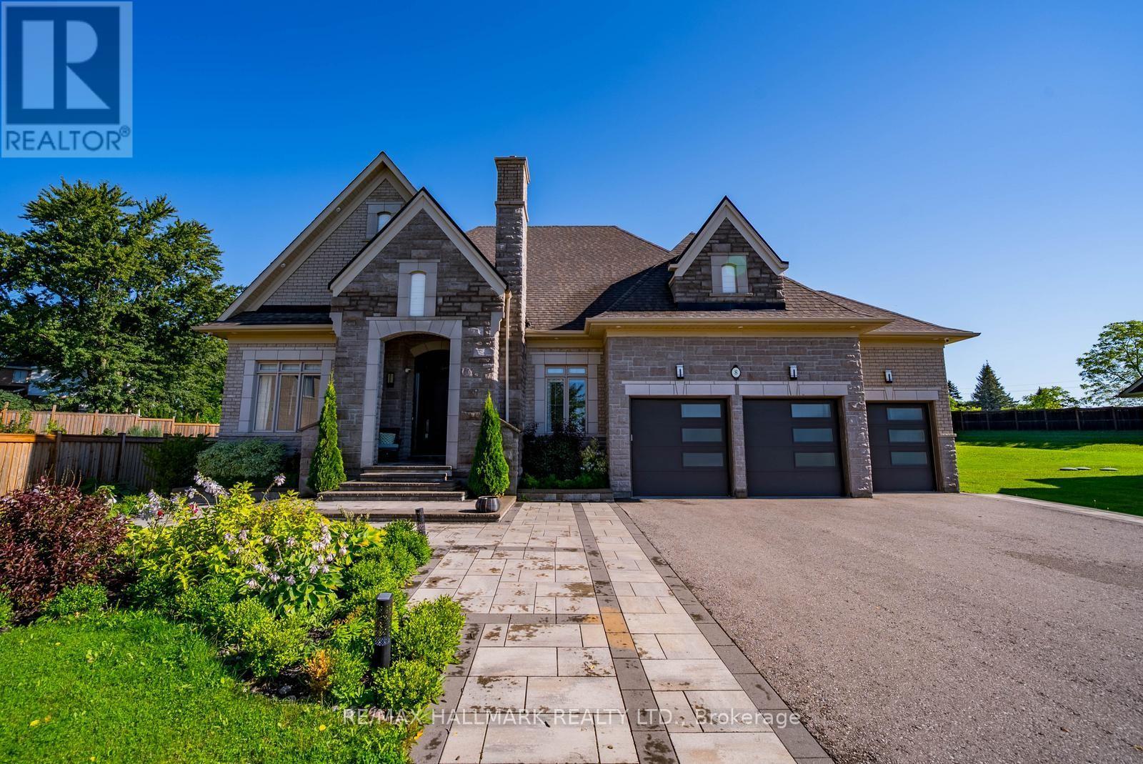 8 Kingstree Court, Whitchurch-Stouffville, Ontario  L4A 0G9 - Photo 5 - N13757200
