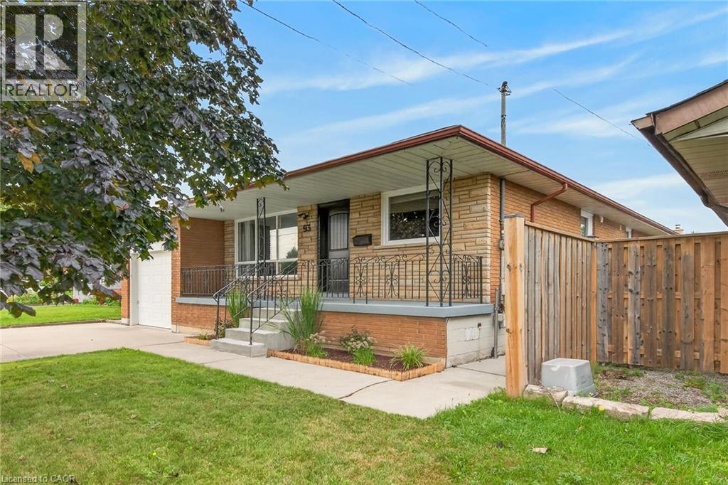 93 Nugent Drive, Hamilton, Ontario  L8H 2N1 - Photo 3 - 40861403