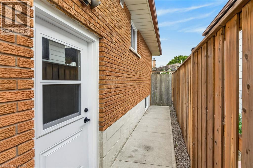 93 Nugent Drive, Hamilton, Ontario  L8H 2N1 - Photo 30 - 40861403
