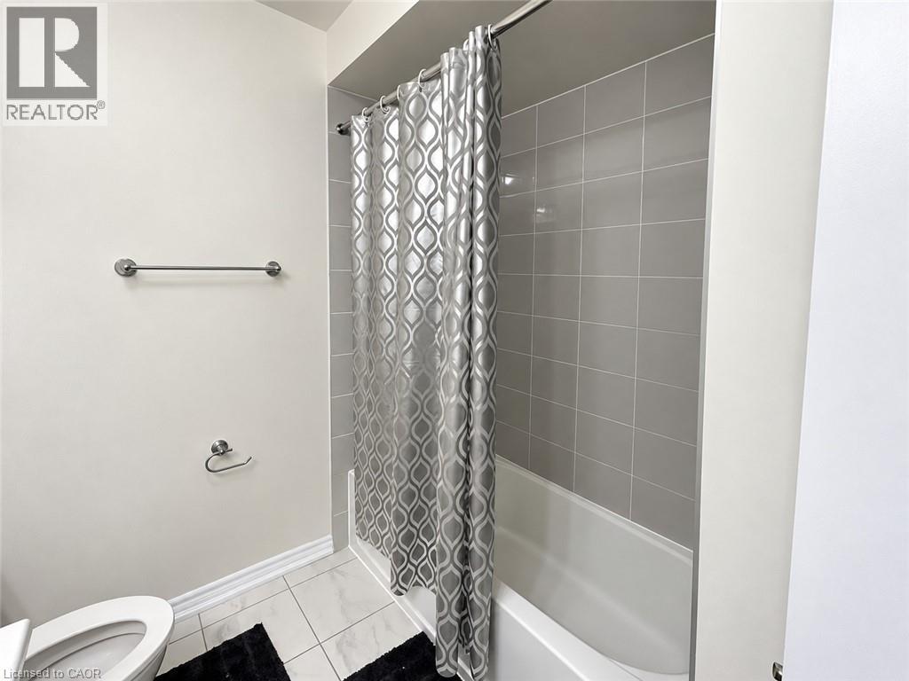207 Broadacre Drive, Kitchener, Ontario  N2R 0S5 - Photo 15 - 40860677
