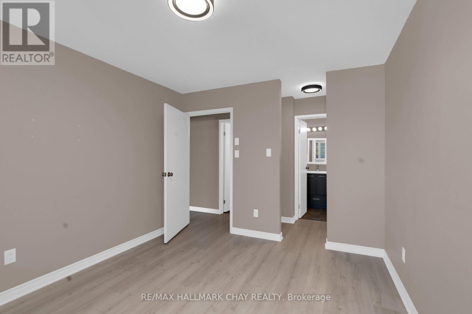 414 - 126 Bell Farm Road, Barrie, Ontario  L4M 6J3 - Photo 12 - S13757256