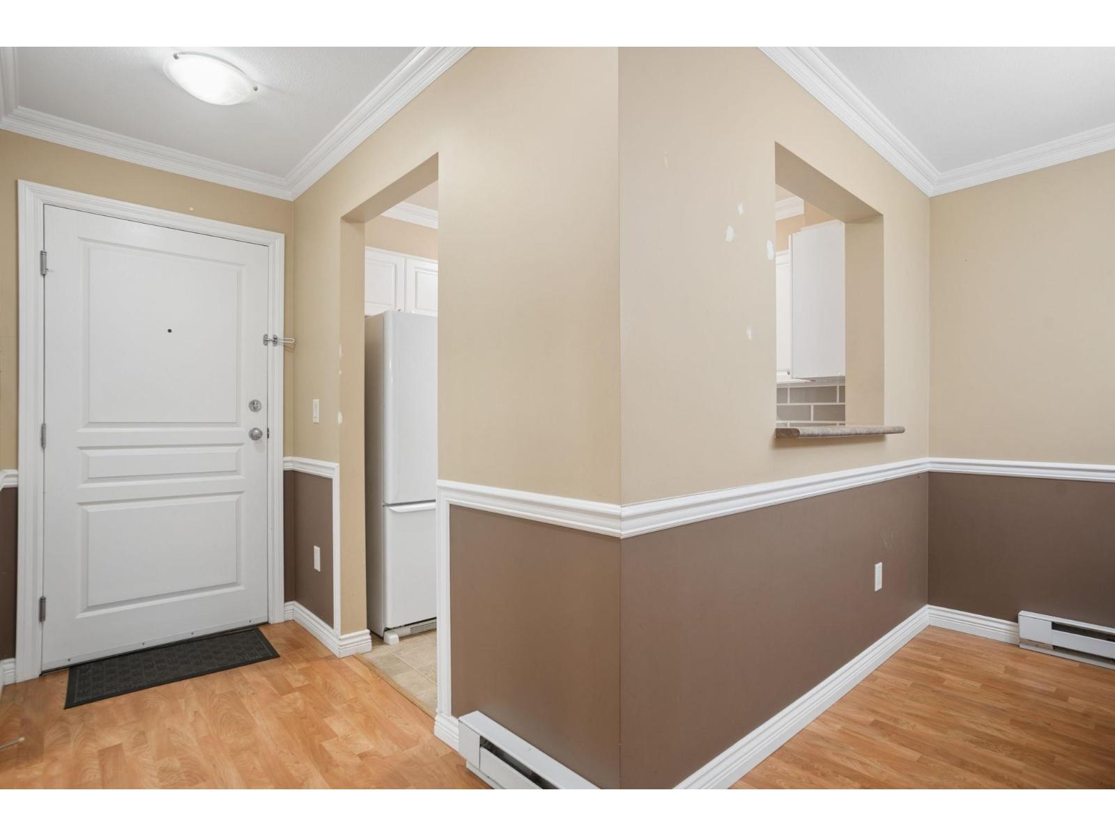 322 9979 140 Street Street, Surrey, British Columbia  V3T 5W2 - Photo 4 - R3162684