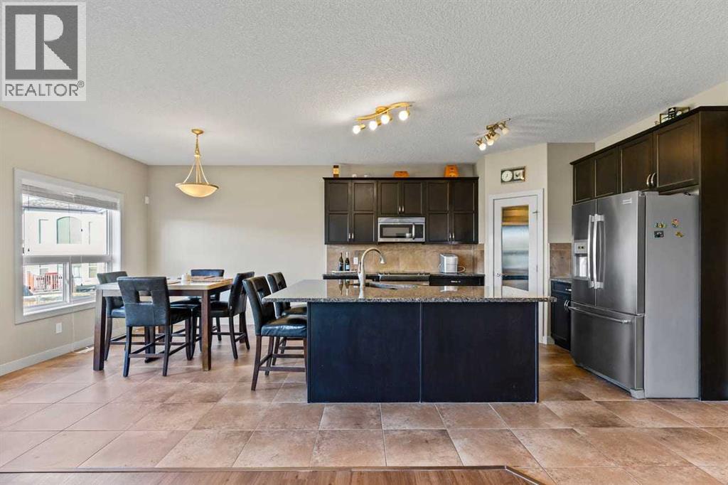 38 Everhollow Green SW, Calgary, Alberta  T2Y 0H4 - Photo 10 - A2318510