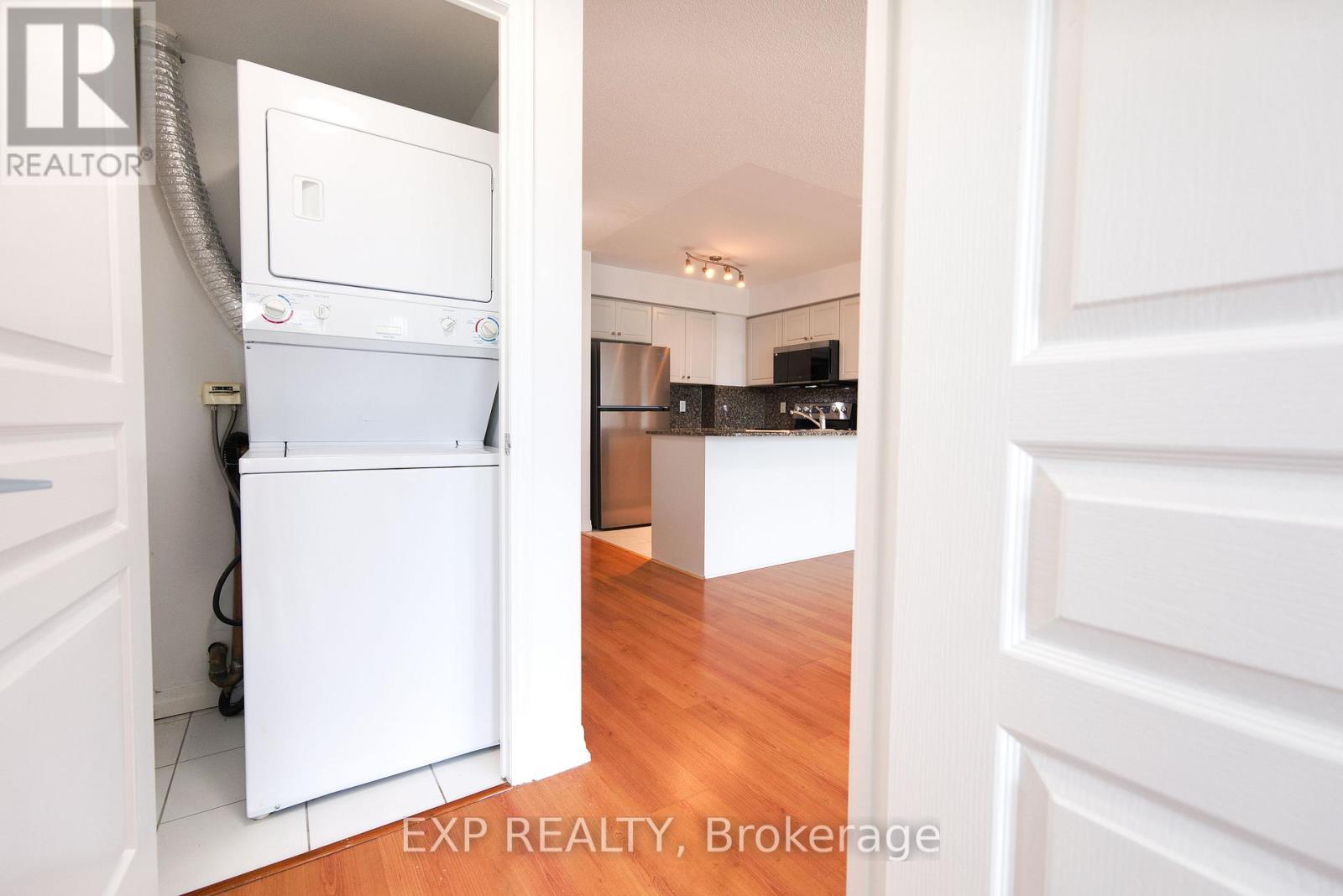 909 - 1403 Royal York Road, Toronto, Ontario M9P 0A1 - Photo 19 - W13757162