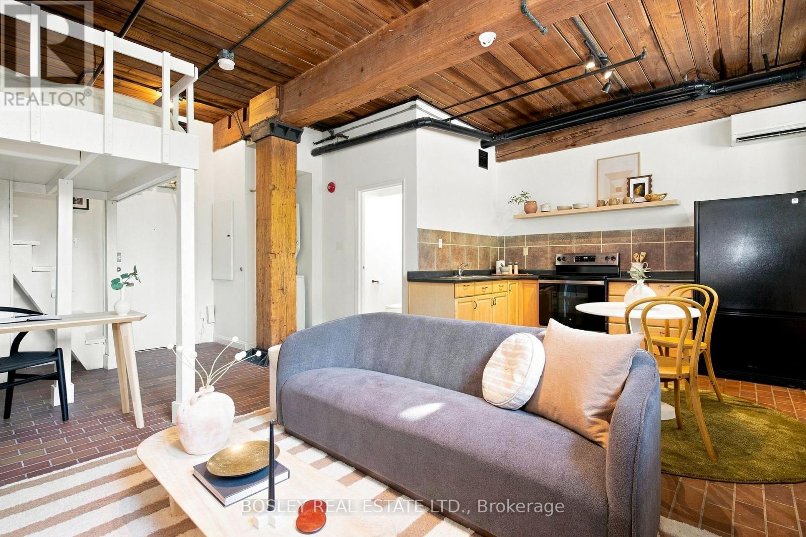 G09 - 24 Noble Street, Toronto, Ontario  M6K 2C8 - Photo 4 - W13757174