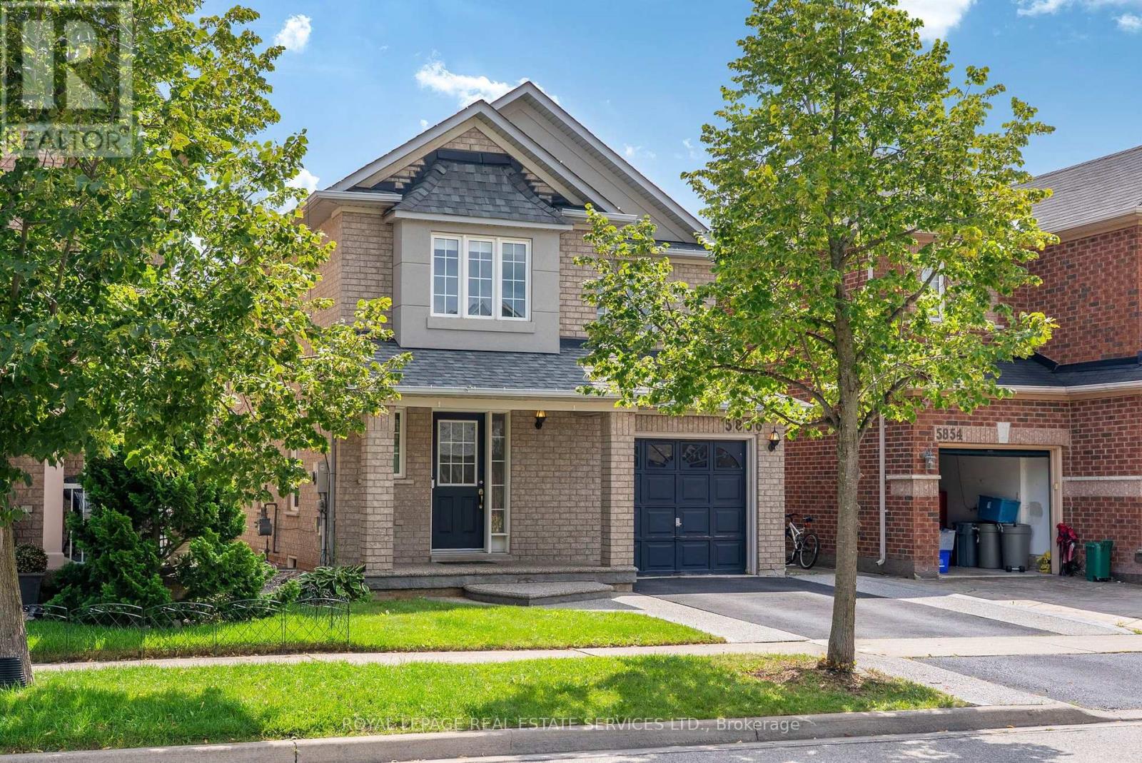 5856 Blue Spruce Avenue, Burlington, Ontario  L7L 7N8 - Photo 3 - W13757178