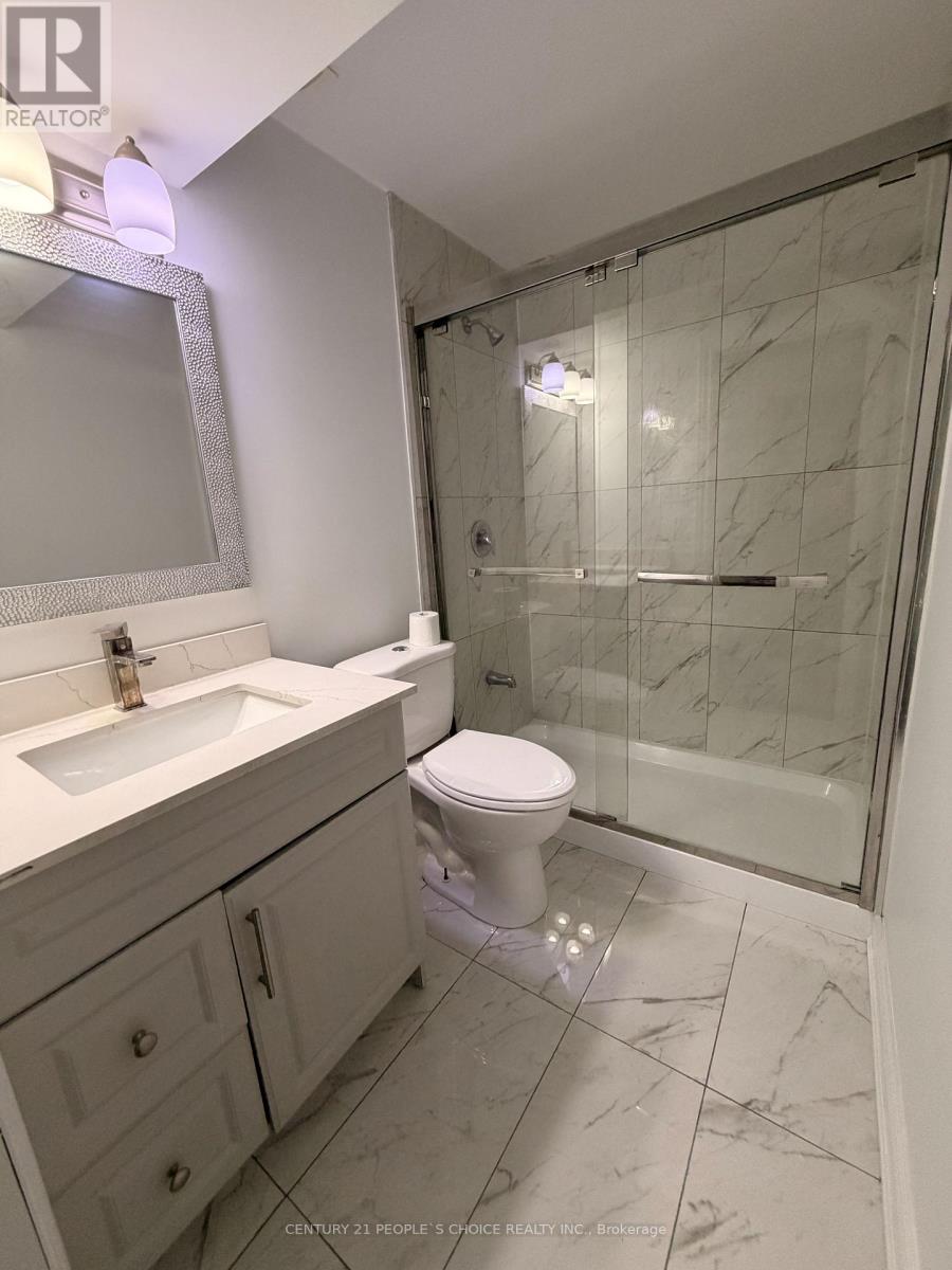 Unit 2, Basement - 36 Allangrove Drive, Brampton, Ontario L7A 2M3 - Photo 11 - W13757216