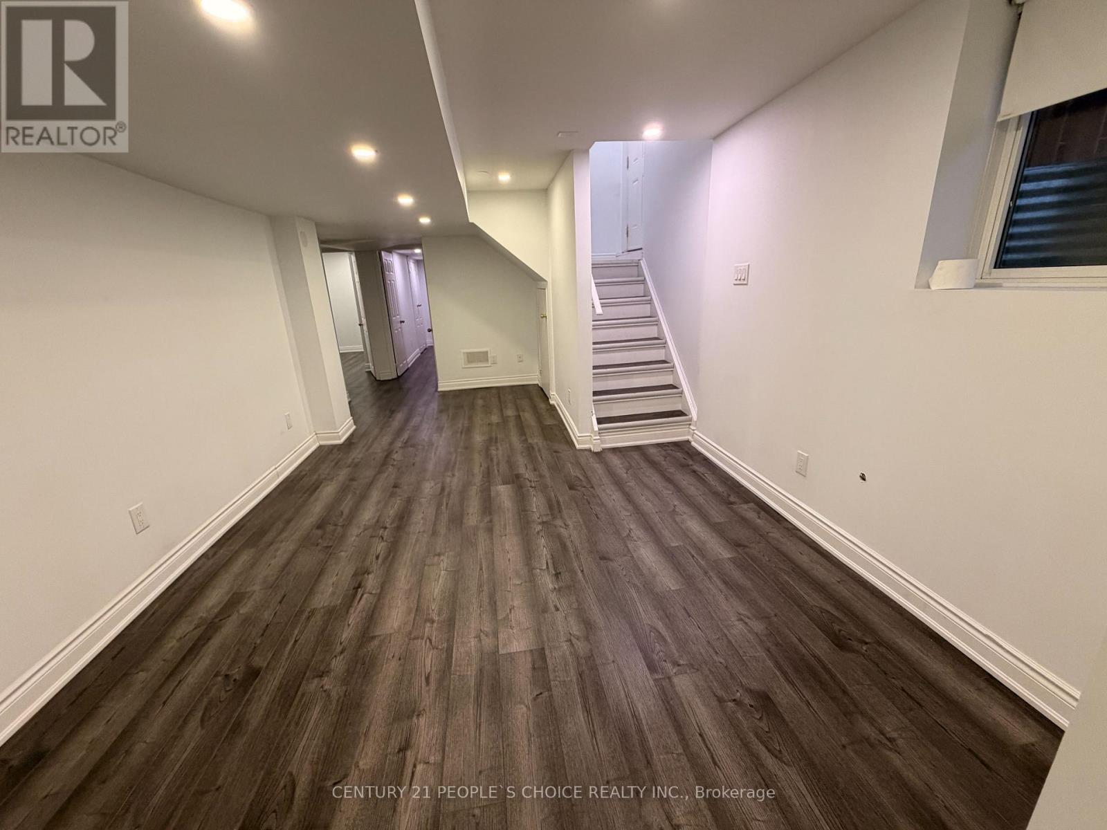 Unit 2, Basement - 36 Allangrove Drive, Brampton, Ontario L7A 2M3 - Photo 8 - W13757216