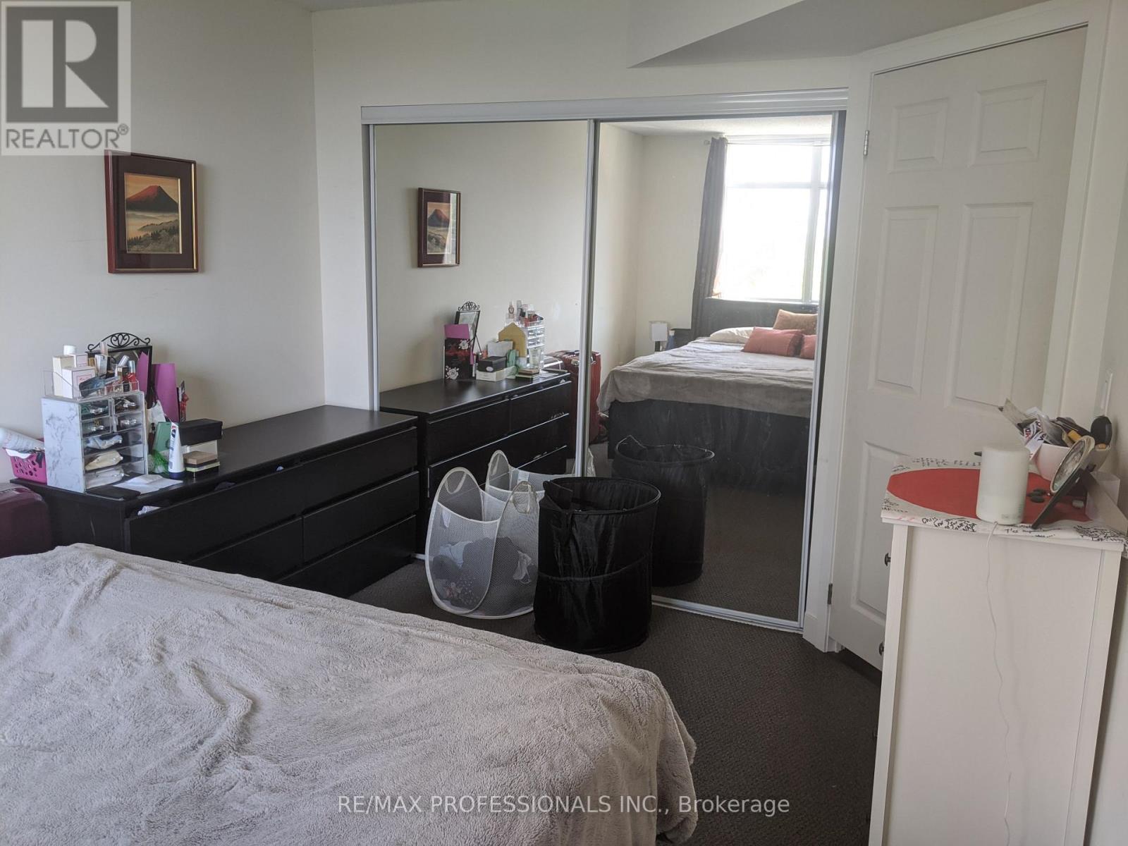 325 - 812 Lansdowne Avenue, Toronto, Ontario M6H 4K5 - Photo 10 - W13757240