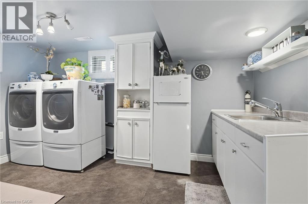 33 Centennial Parkway S, Hamilton, Ontario  L8G 2C1 - Photo 39 - 40846920