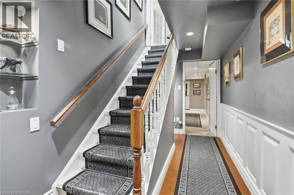 33 Centennial Parkway S, Hamilton, Ontario  L8G 2C1 - Photo 32 - 40846920
