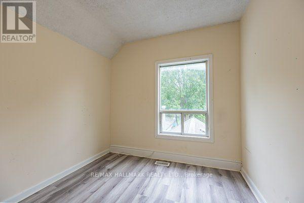 Main & Upper - 307 Grey Street, London East, Ontario  N6B 1G7 - Photo 12 - X13757168