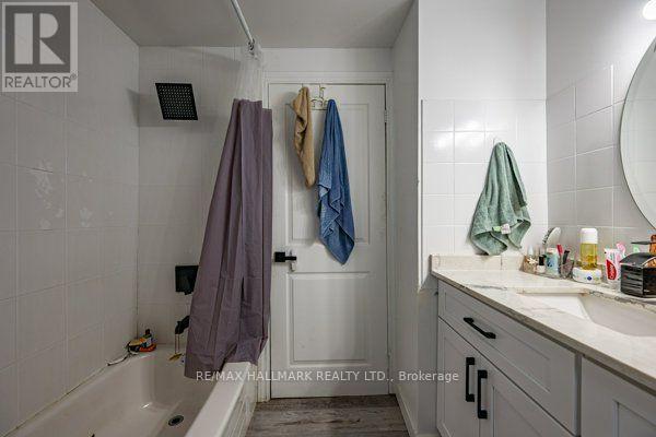 Main & Upper - 307 Grey Street, London East, Ontario  N6B 1G7 - Photo 17 - X13757168