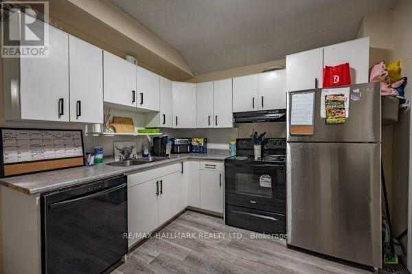 Main & Upper - 307 Grey Street, London East, Ontario  N6B 1G7 - Photo 8 - X13757168