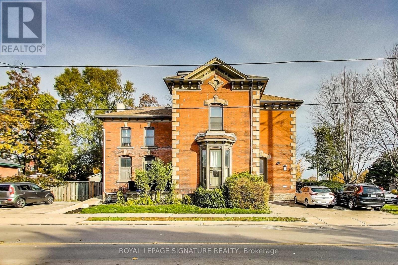 2 - 102 WEST AVENUE S, Hamilton, Ontario