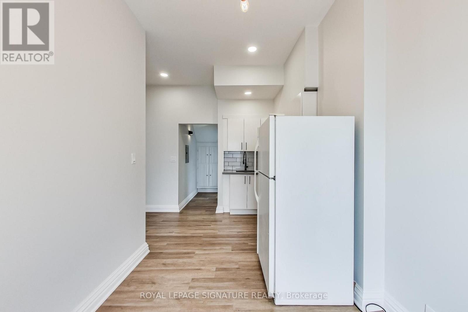 2 - 102 West Avenue S, Hamilton, Ontario  L8N 2S3 - Photo 14 - X13757188